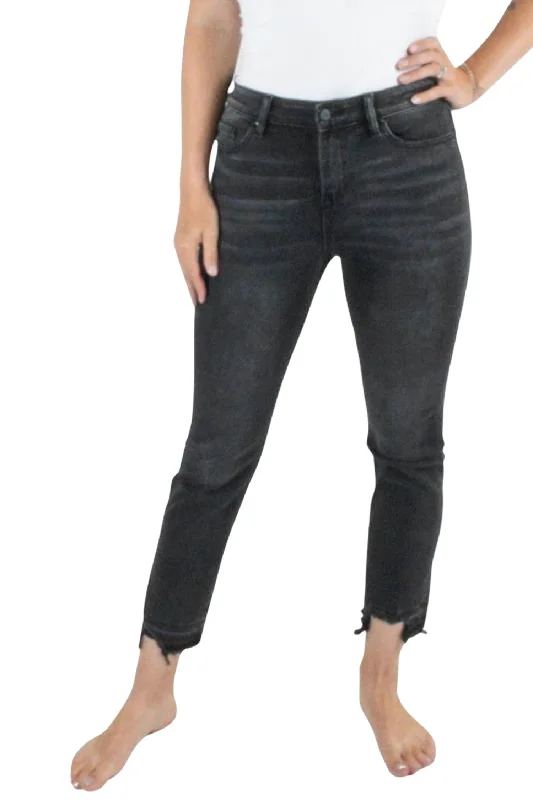 Casual Elegance High Rise Straight Leg Jeans In Washed Black