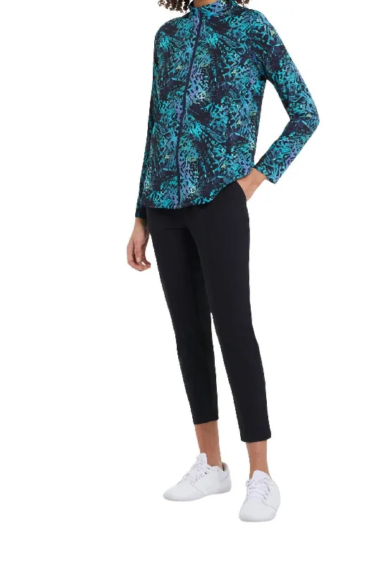 Versatile Wear Technical Capri Pants In Black