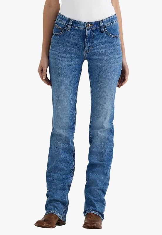 Relaxed Weekend Wear Wrangler Womens Willow Mid Rise Bootcut Jean