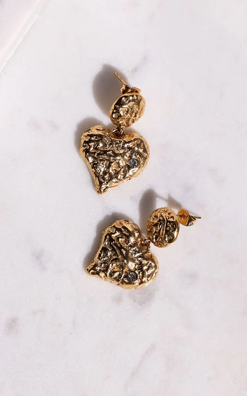 Sports Cool Quinette Drop Stud Earrings - Gold Rough Texture Heart