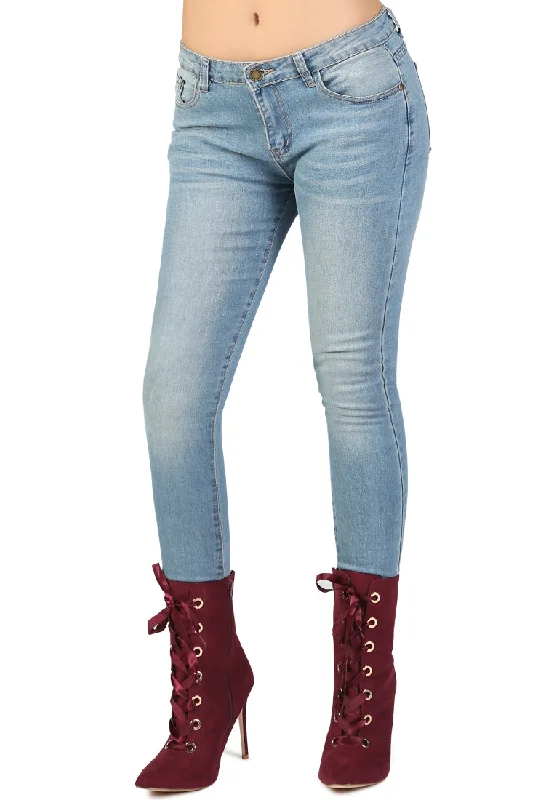 Leisure Travel low rise skinny jeans