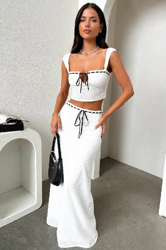 Trendy Dresses Flora Maxi Skirt - White