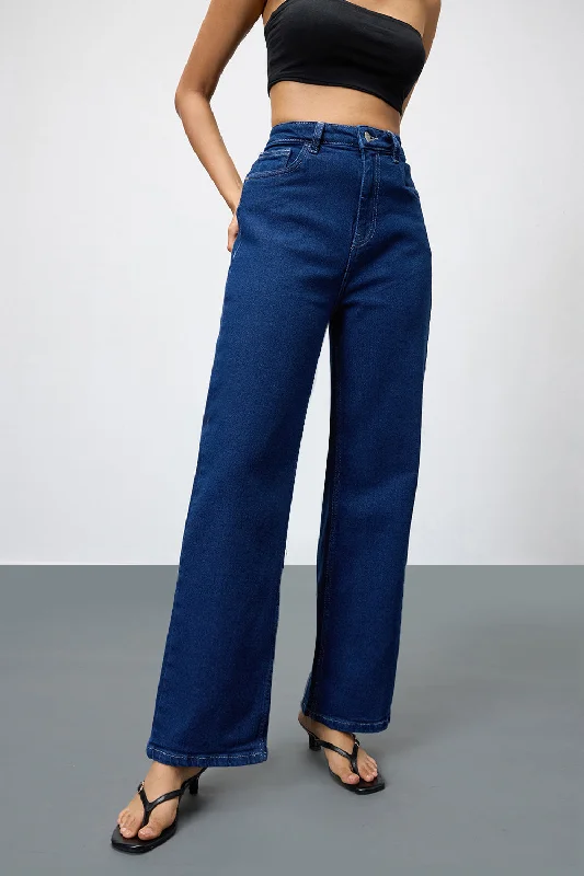 Celebrity Style Timeless Blue Straight Leg Jeans