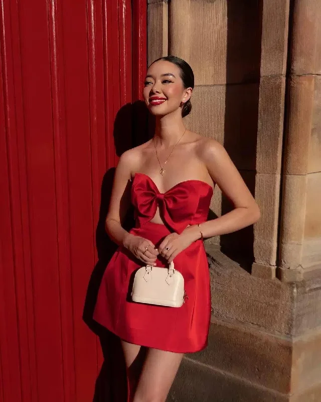 Relaxed Clothing Alexa Red Bow Mini Dress