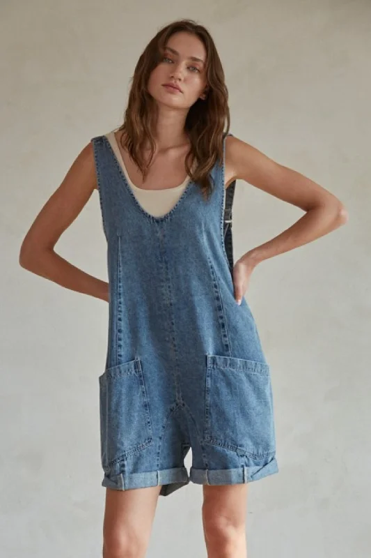 Cozy Shirts pippy denim overalls