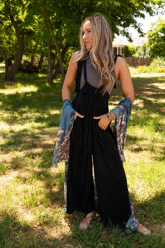 Carefree The Nest Forever Relaxed Textured Jumpsuit - Black
