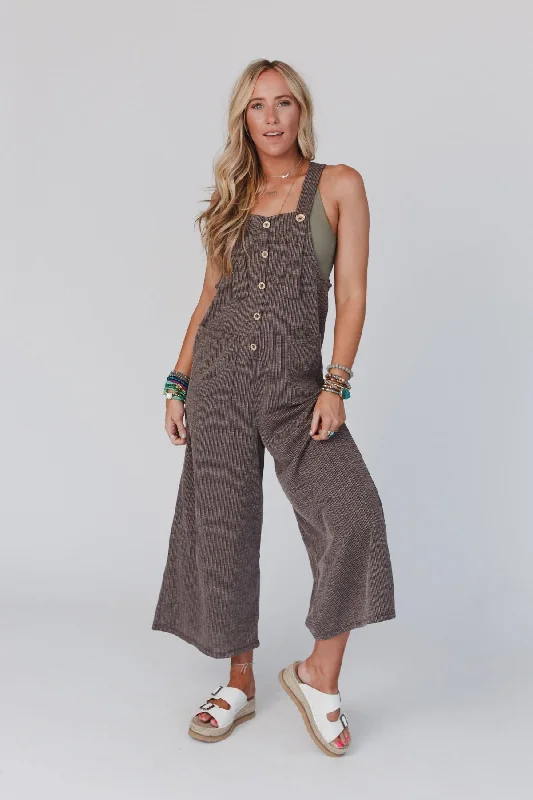 Exquisite Embroidery The Nest High Hopes Button Up Overalls - Brown