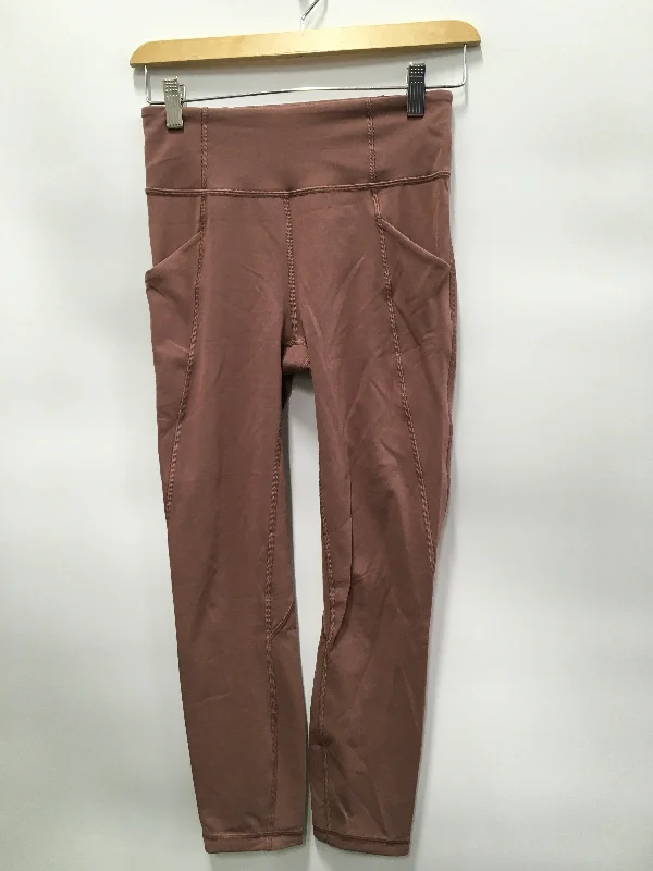 Versatile Casuals Athletic Leggings By Lululemon  Size: 4