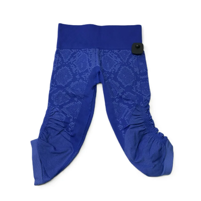 Cozy Street Style Athletic Leggings Capris By Lululemon  Size: S