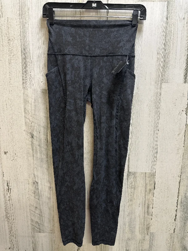 Elegant Wear Black Athletic Leggings Lululemon , Size 4