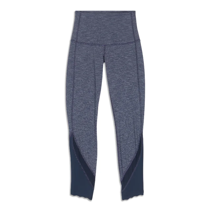 Slim Fit Wunder Under Scalloped Hem High-Rise Crop - Resale