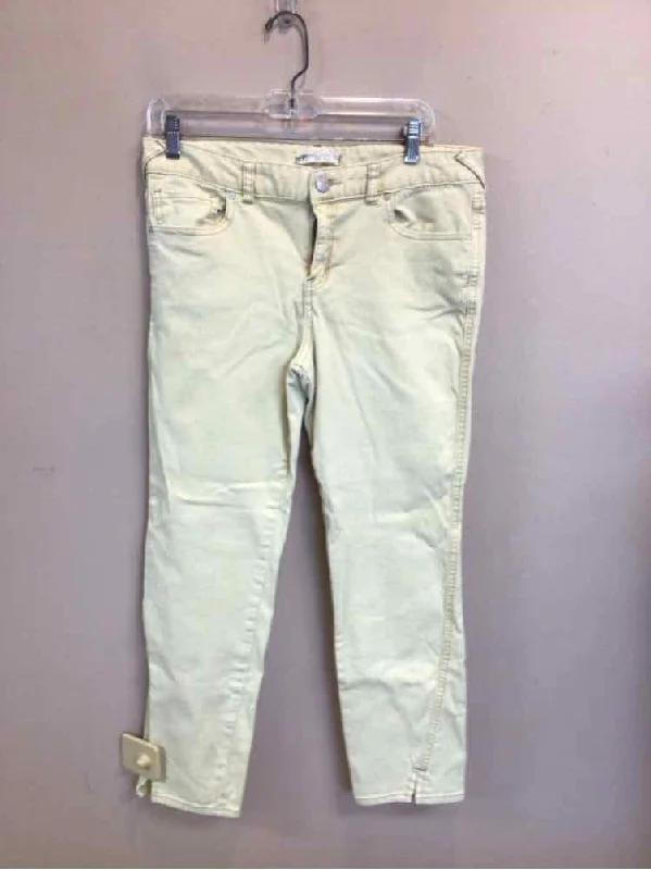 Fashionable Prints FREE PEOPLE SIZE 31 Ladies PANTS