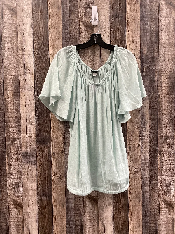Urban Chic Green Top Short Sleeve Torrid, Size 2x