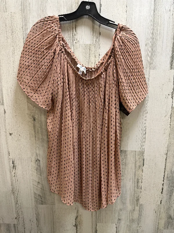 Modern Tailoring Polkadot Pattern Top Short Sleeve She + Sky, Size 2x
