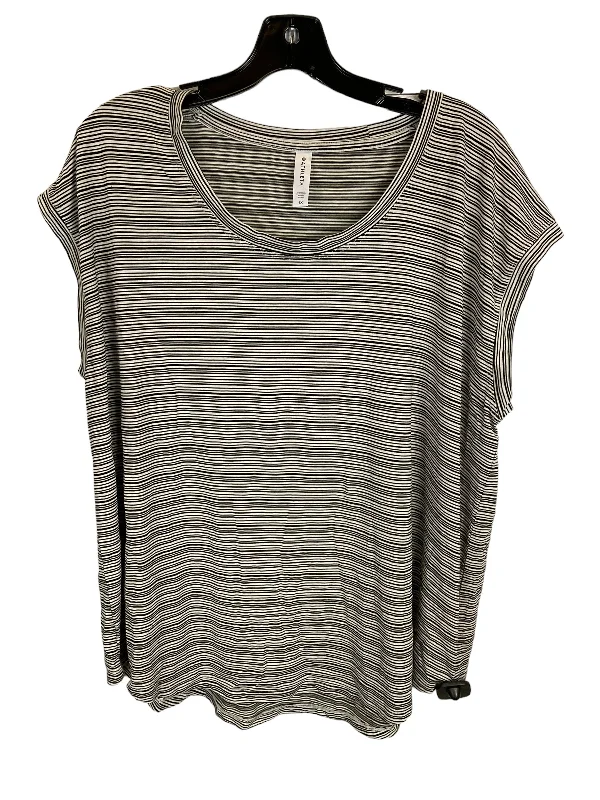 Luxe Comfort Striped Pattern Top Short Sleeve Basic Athleta, Size 1x