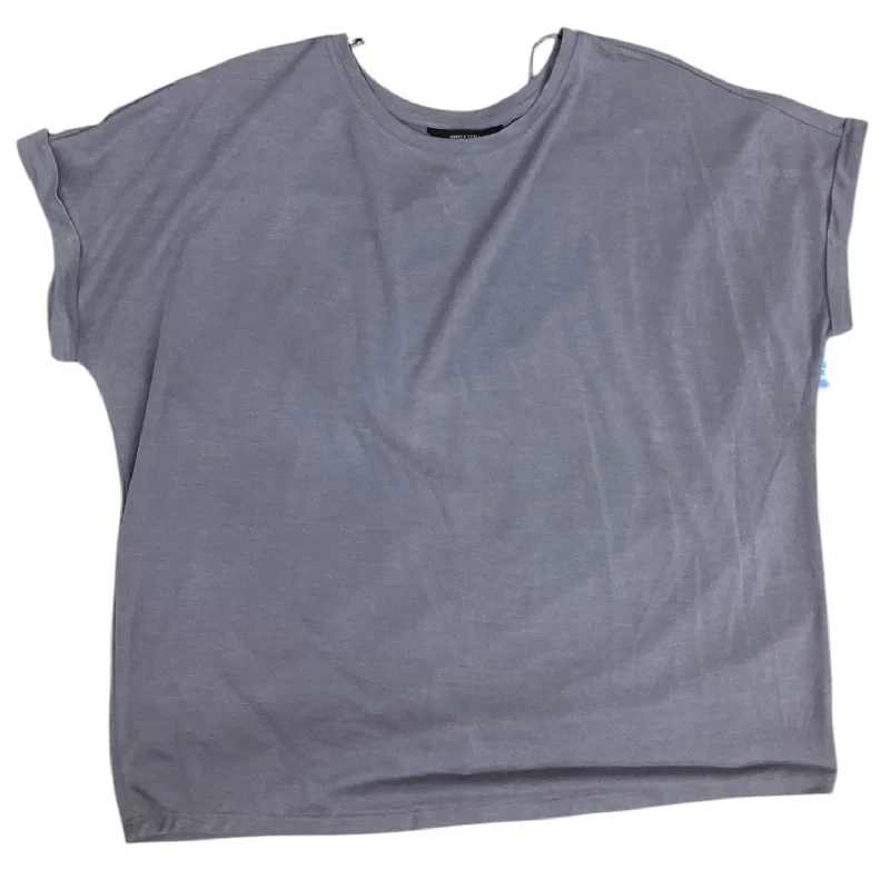 New Design Top Short Sleeve By Simply Vera In Grey, Size: L