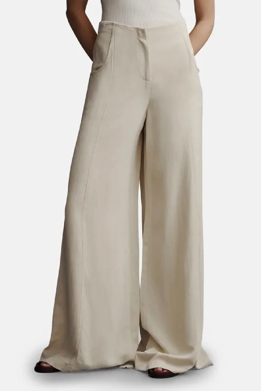 Modern Comfort Demie Pant In Coated Viscose Linen French Butter