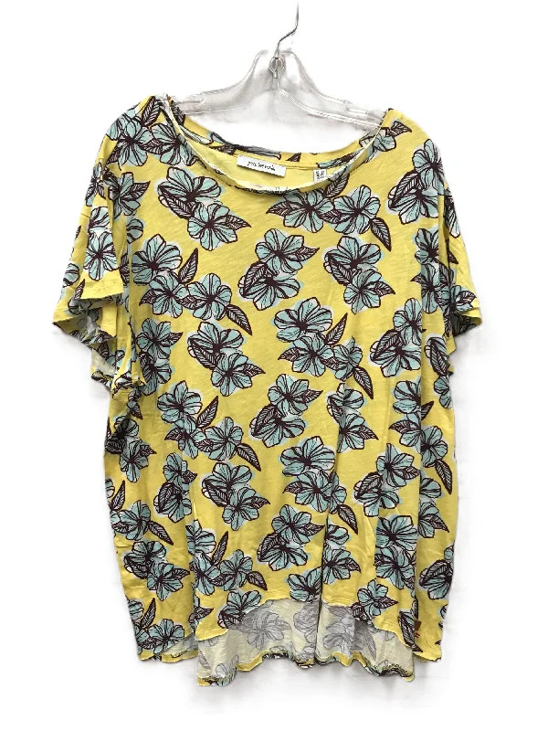 Casual Elegance Yellow Top Short Sleeve Basic By Peace Love World, Size: 2x