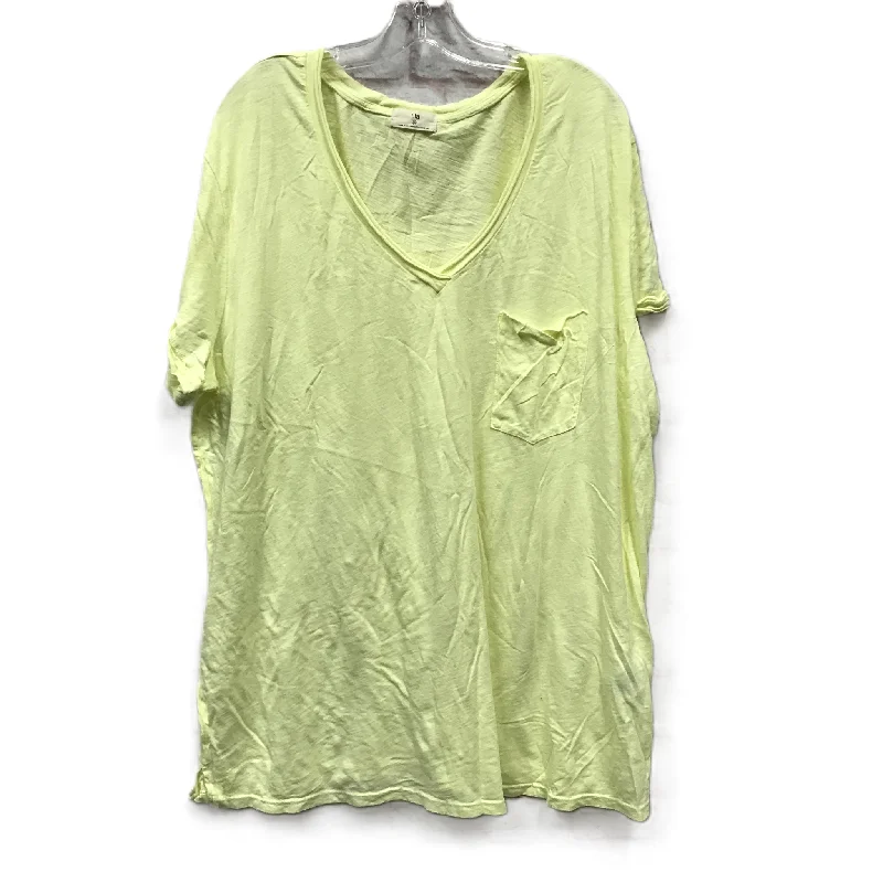 Easygoing Outfits Yellow Top Short Sleeve Basic By T.la, Size: 3x