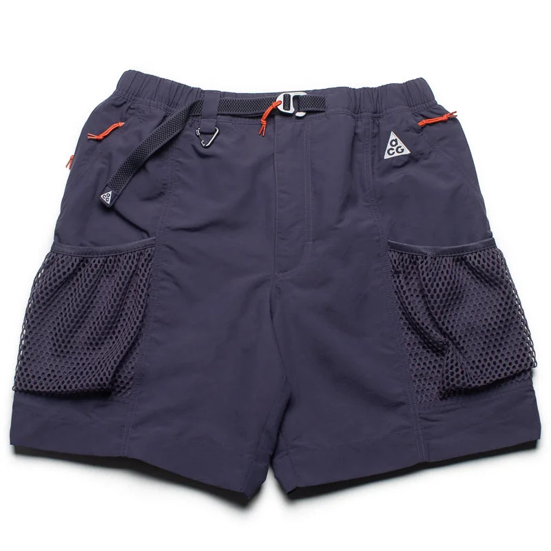Effortless Outfits Nike ACG Snowgrass Shorts - Dark Raisin/Safety Orange
