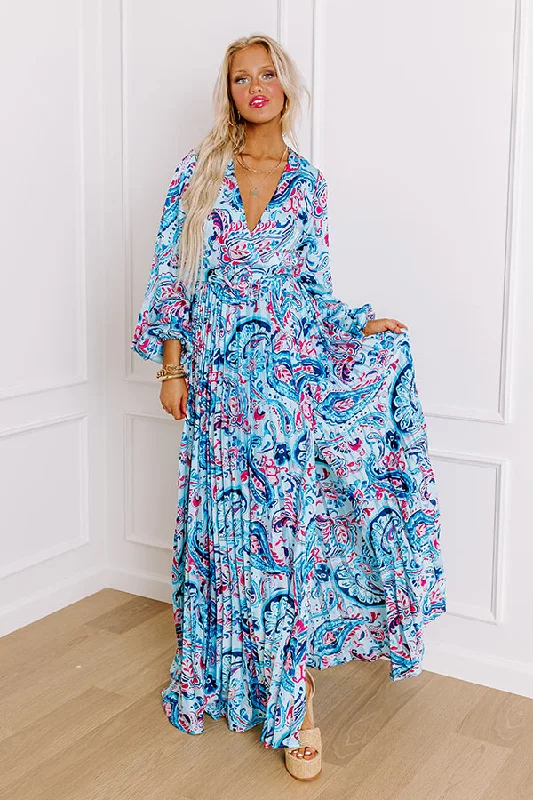 All-Day Comfort Under The Tucson Sun Pleated Maxi Dress in Blue